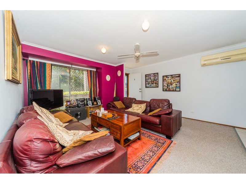 1/7 Ruth Anne Close, Labrador QLD 4215