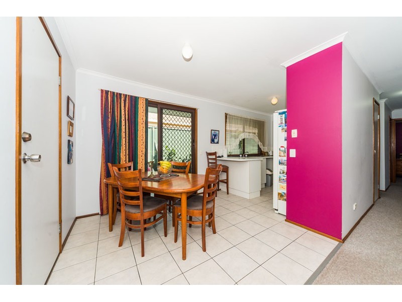 1/7 Ruth Anne Close, Labrador QLD 4215