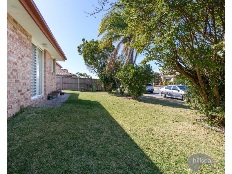 1/155 Whiting Street, Labrador QLD 4215