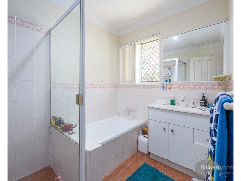 1/155 Whiting Street, Labrador QLD 4215