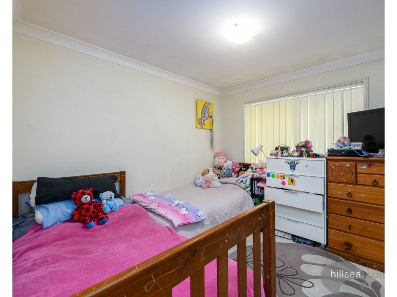 1/155 Whiting Street, Labrador QLD 4215