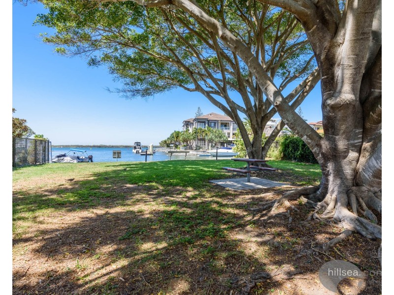 3/16 Madang Crescent, Runaway Bay QLD 4216