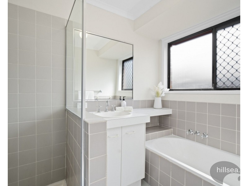 1/18 Botanical Drive, Labrador QLD 4215