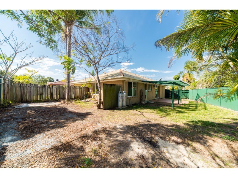 1/7 Hentdale Court, Labrador QLD 4215