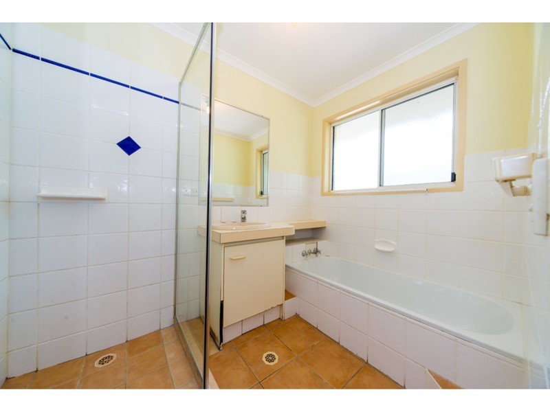 1/7 Hentdale Court, Labrador QLD 4215