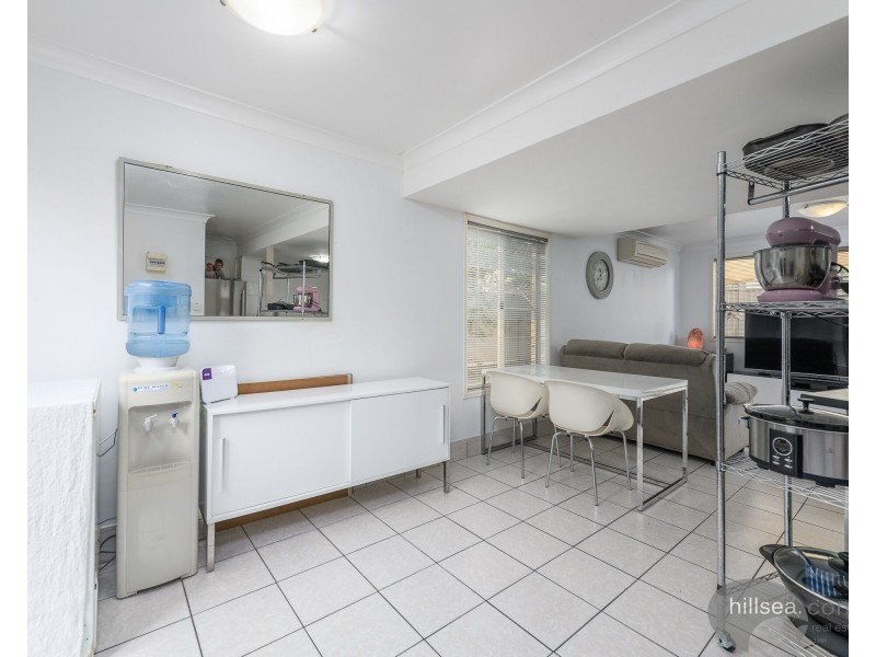 21/81 Olsen Avenue, Labrador QLD 4215