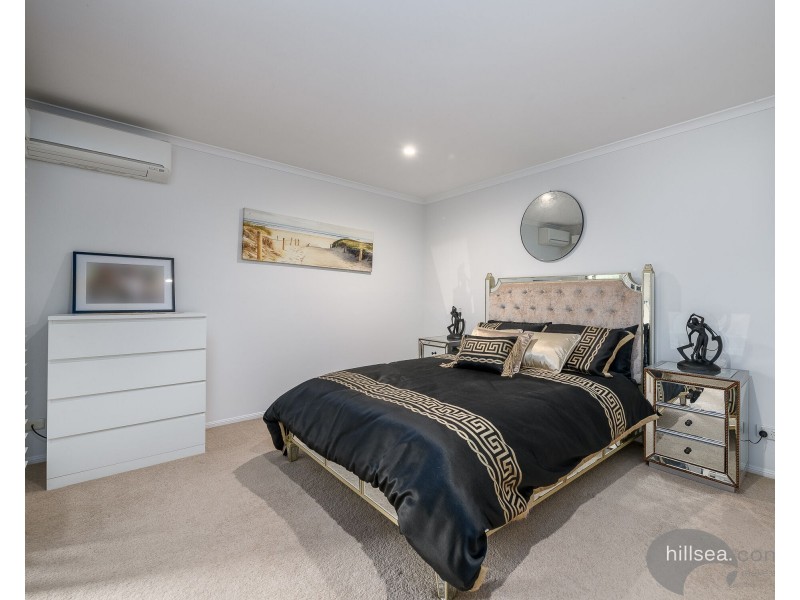 2B Wattle Avenue, Biggera Waters QLD 4216