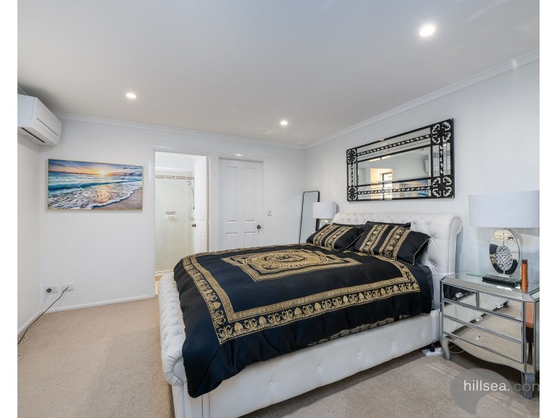 2B Wattle Avenue, Biggera Waters QLD 4216