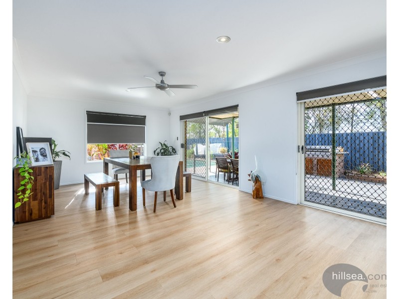 24 Austral Crescent, Pacific Pines QLD 4211