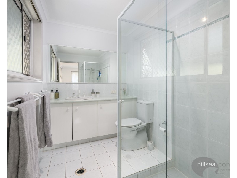 14 Open Drive, Arundel QLD 4214