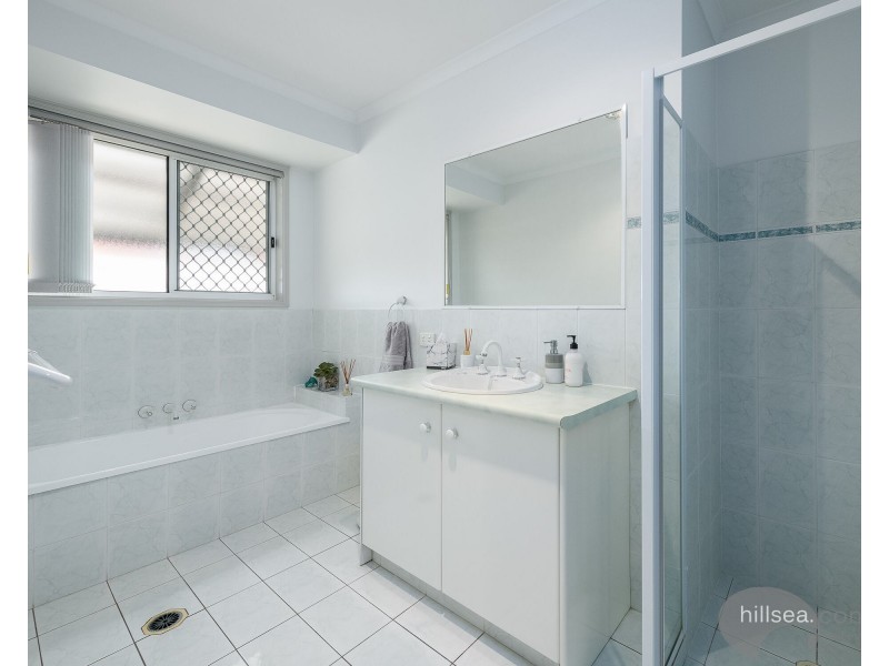 14 Open Drive, Arundel QLD 4214