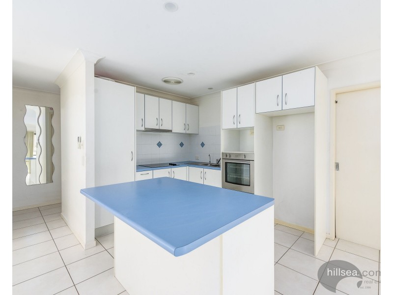 14/137 Olsen Avenue, Labrador QLD 4215