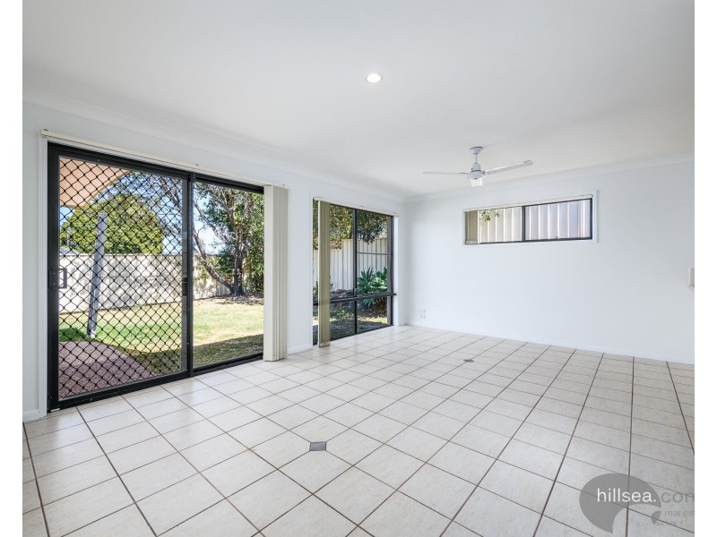 34 Ingles Circuit, Arundel QLD 4214