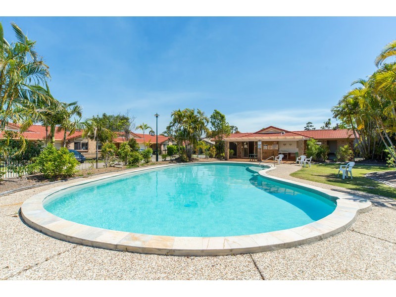 3/167 Central Street, Labrador QLD 4215