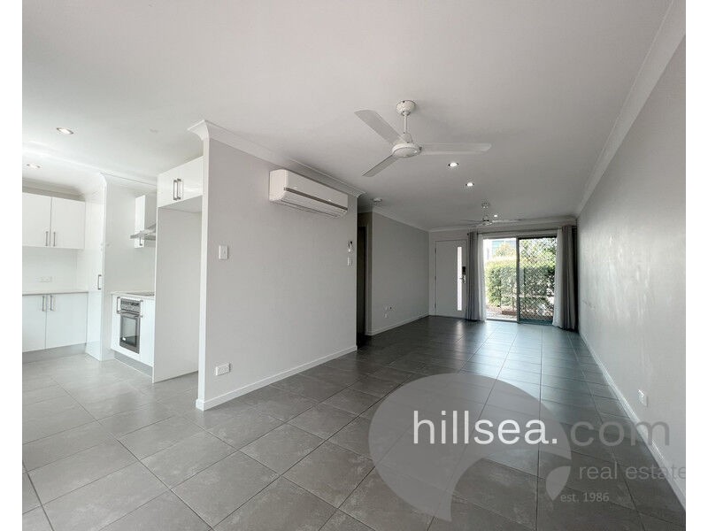 2/177-181 Central Street, Labrador QLD 4215