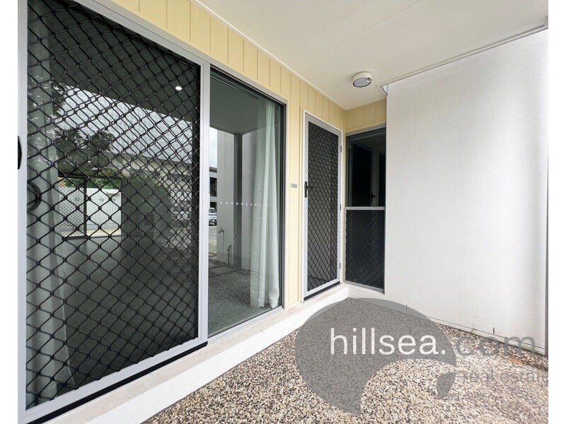 2/177-181 Central Street, Labrador QLD 4215