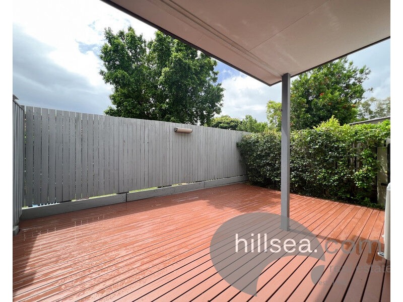 2/177-181 Central Street, Labrador QLD 4215