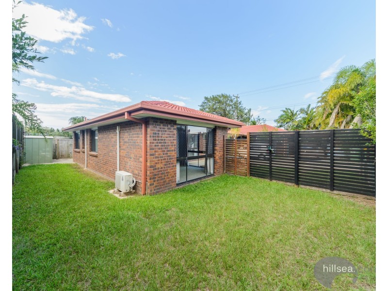 1/1 Ash Court, Arundel QLD 4214