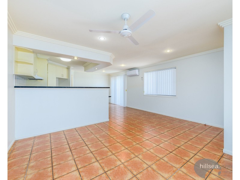 2/11 Catherine Court, Labrador QLD 4215