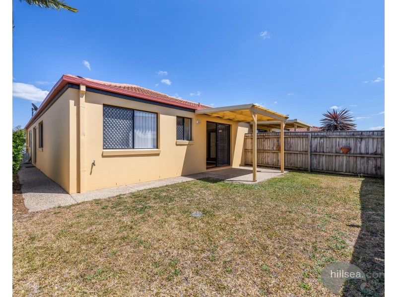 2/11 Catherine Court, Labrador QLD 4215