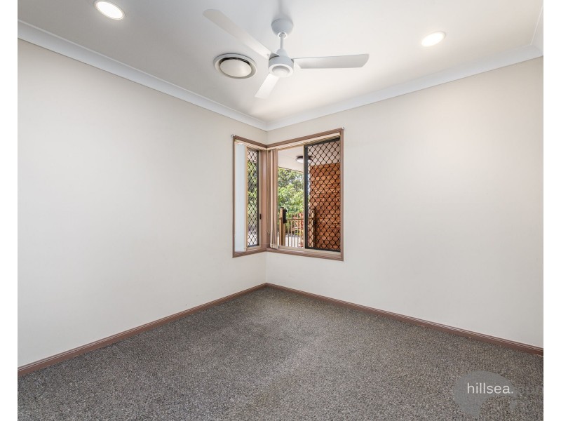 6 Collingwood Court, Arundel QLD 4214