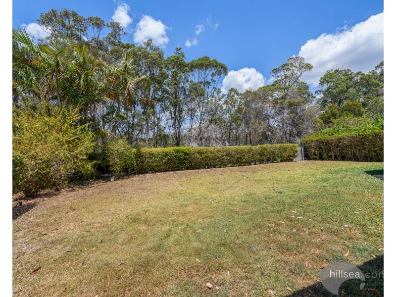 6 Collingwood Court, Arundel QLD 4214
