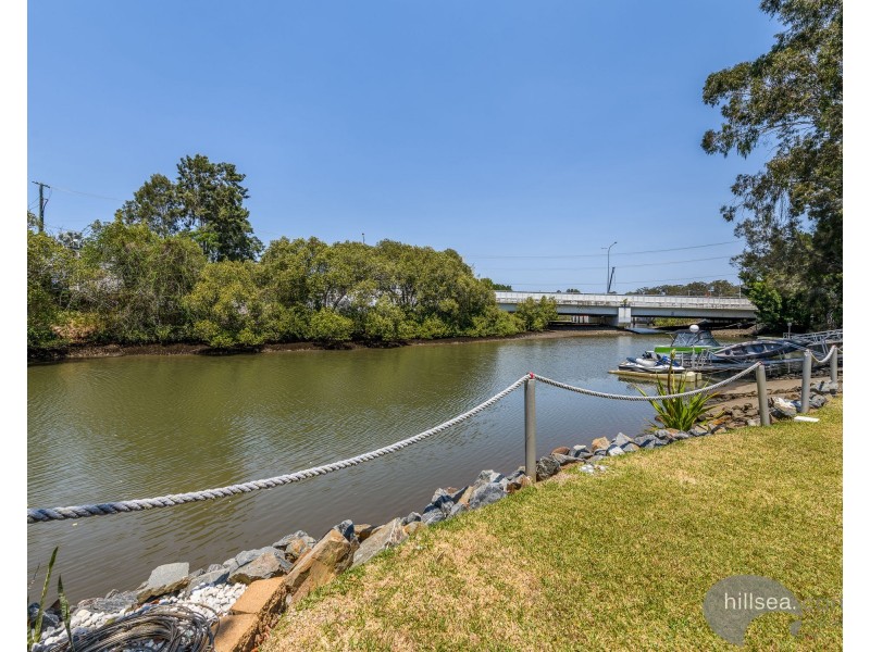 26 River Cove Place, Helensvale QLD 4212