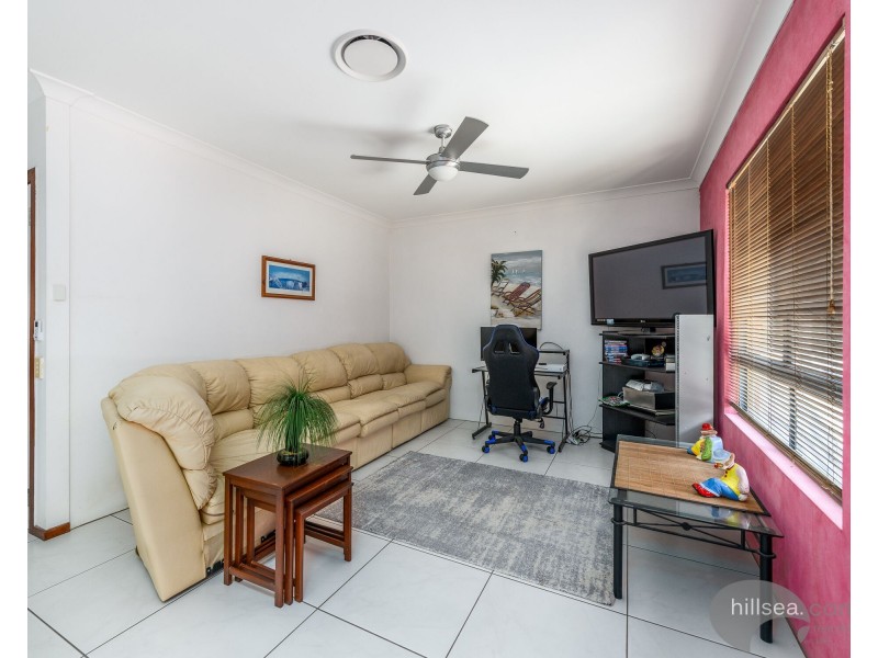 26 River Cove Place, Helensvale QLD 4212
