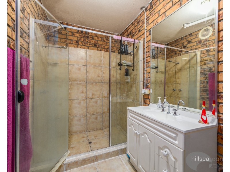 26 River Cove Place, Helensvale QLD 4212