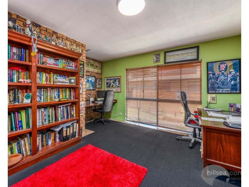 26 River Cove Place, Helensvale QLD 4212