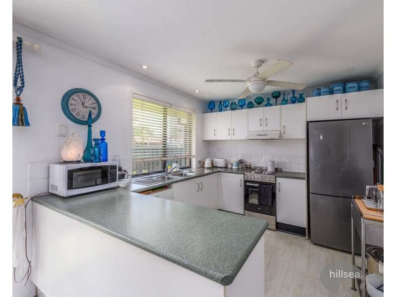 1/27 Telopea Street, Labrador QLD 4215