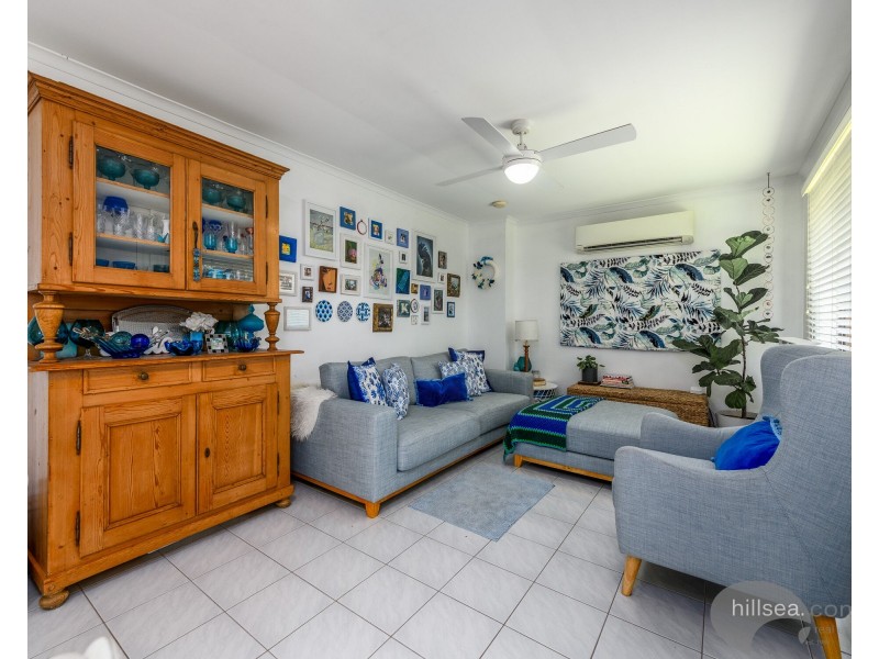 1/27 Telopea Street, Labrador QLD 4215