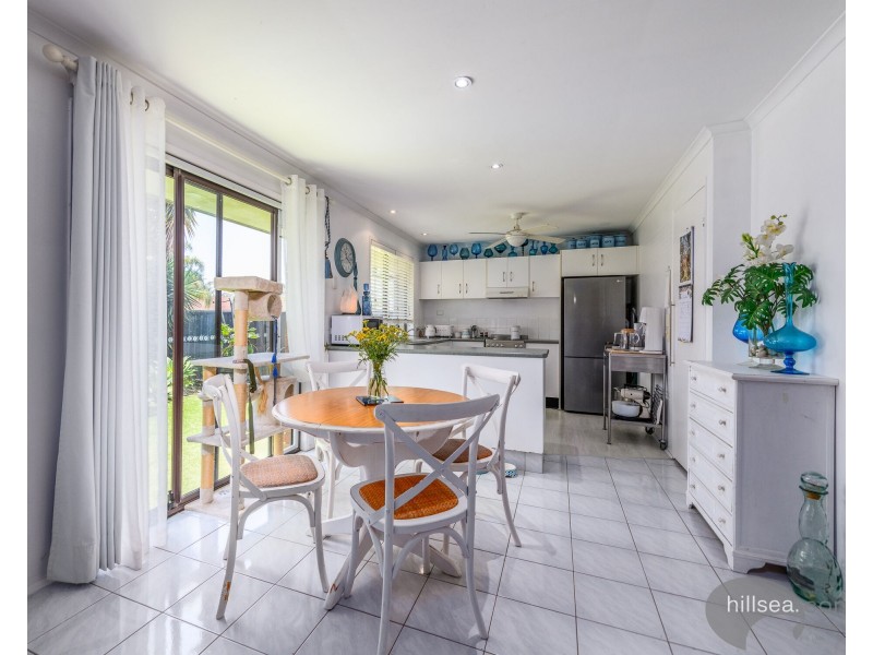 1/27 Telopea Street, Labrador QLD 4215