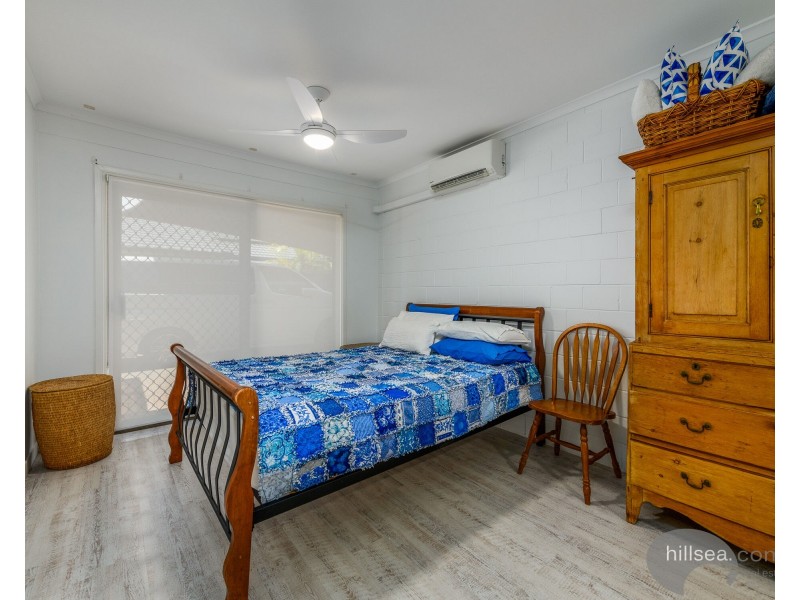 1/27 Telopea Street, Labrador QLD 4215