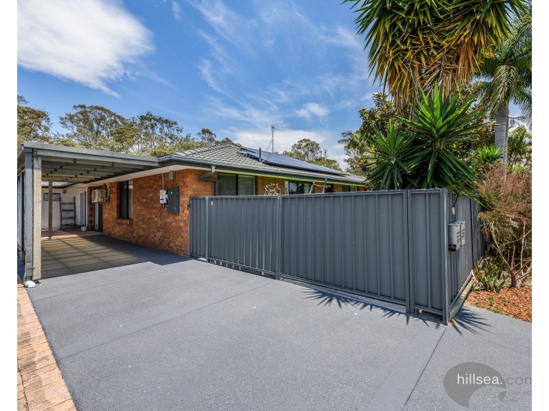 1/27 Telopea Street, Labrador QLD 4215