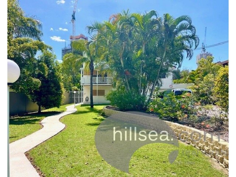 13/21 Huth Street, Labrador QLD 4215