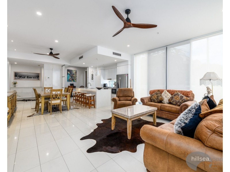 101/388 Marine Parade, Labrador QLD 4215