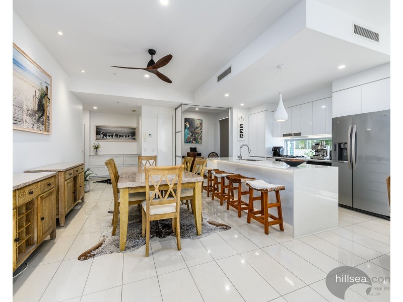 101/388 Marine Parade, Labrador QLD 4215