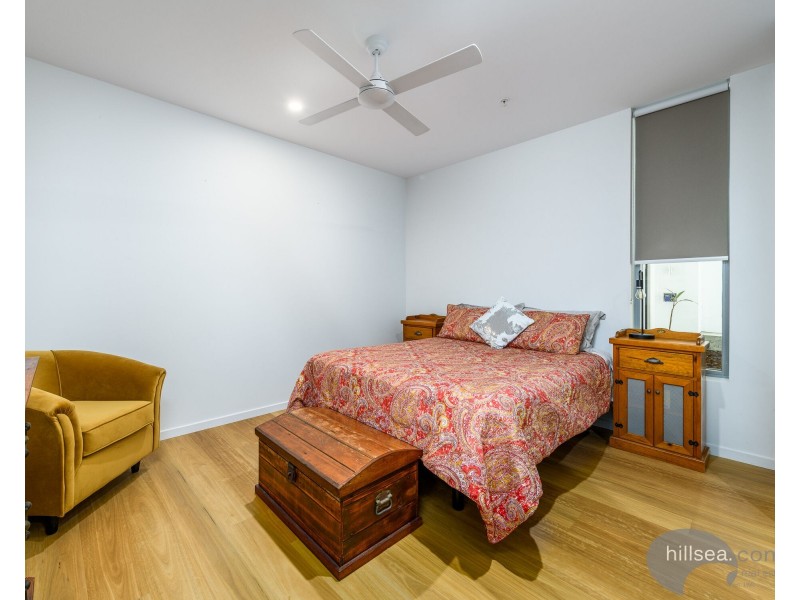 101/388 Marine Parade, Labrador QLD 4215