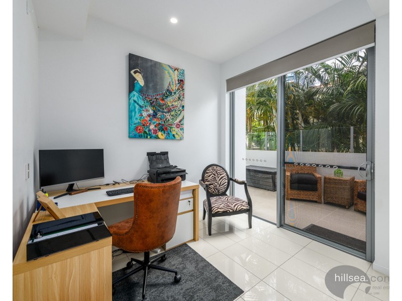 101/388 Marine Parade, Labrador QLD 4215