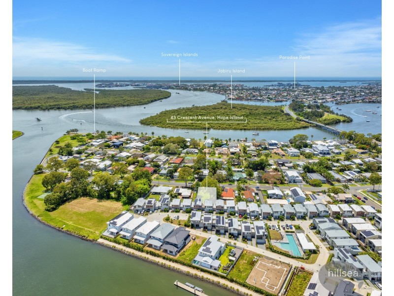 43 Crescent Avenue, Hope Island QLD 4212