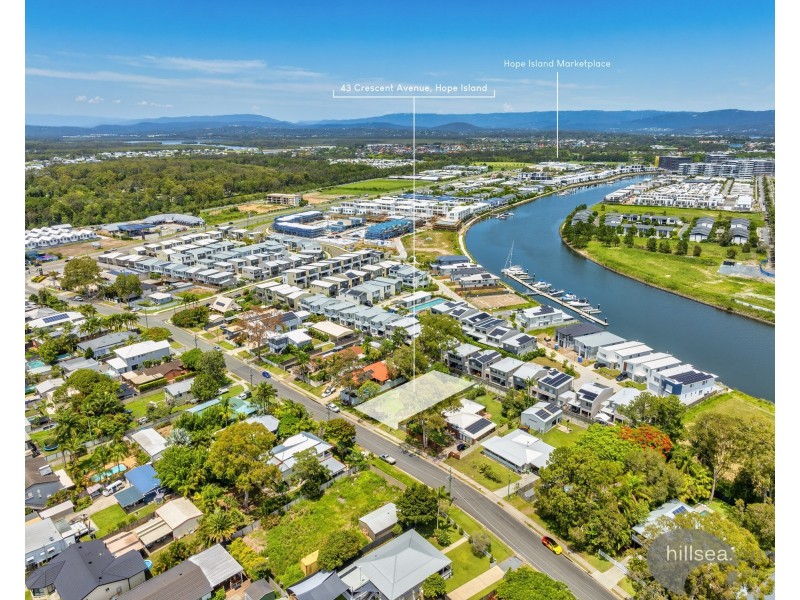 43 Crescent Avenue, Hope Island QLD 4212