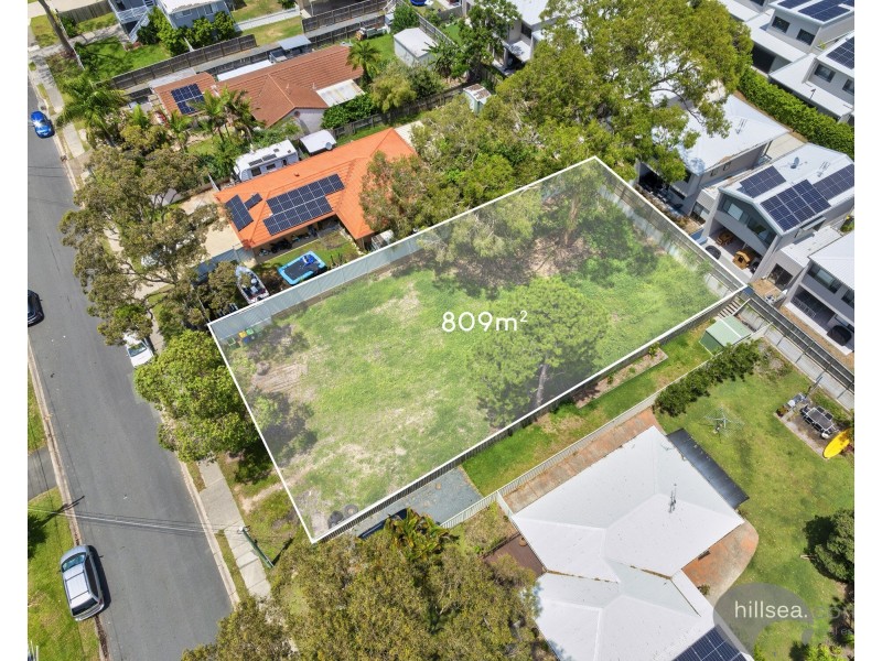 43 Crescent Avenue, Hope Island QLD 4212