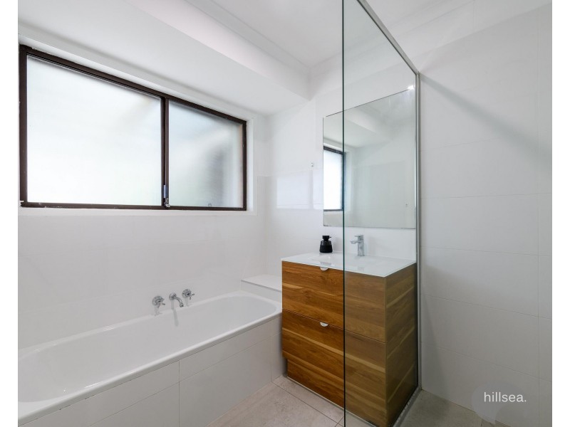 4/14-16 Telopea Street, Labrador QLD 4215