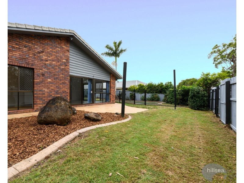 8 Collingwood Court, Arundel QLD 4214