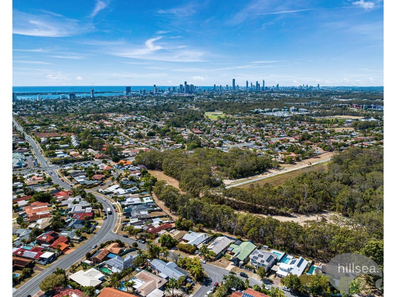 8 Collingwood Court, Arundel QLD 4214