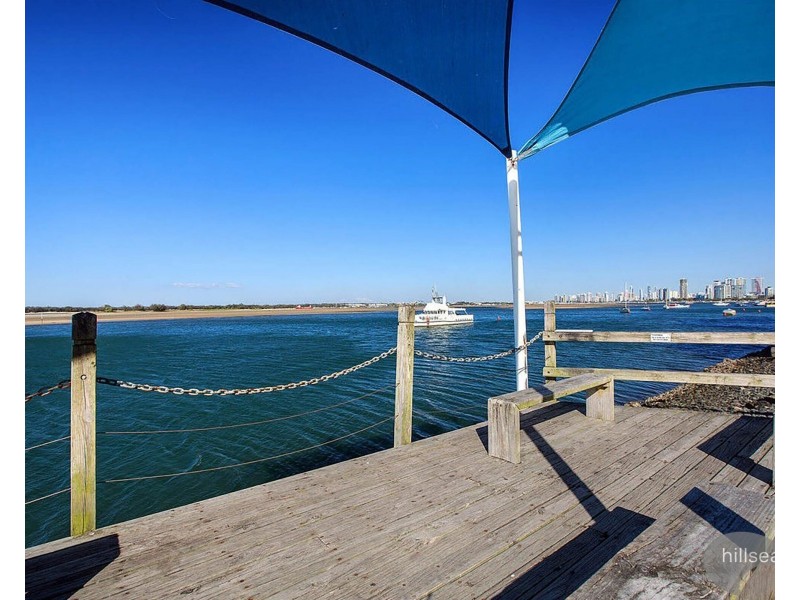 4/22 Central Street, Labrador QLD 4215