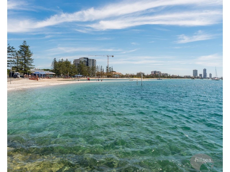 4/22 Central Street, Labrador QLD 4215