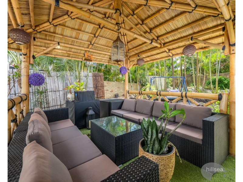 3 Portreeves Place, Arundel QLD 4214