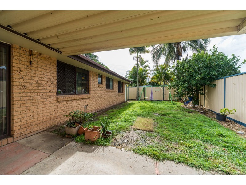 2/7 Elm Court, Labrador QLD 4215